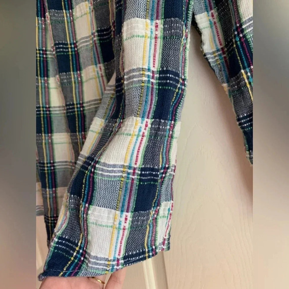 Lemon Grass Women's Textured Button Down Shirt Large Blue Pink Plaid Artsy - Picture 9 of 15